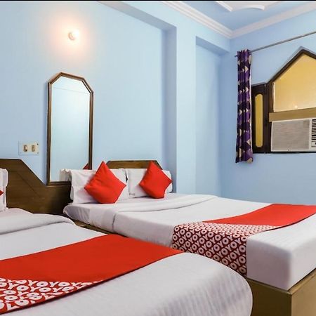Hotel Raj Hans Dx Neu-Delhi Exterior foto