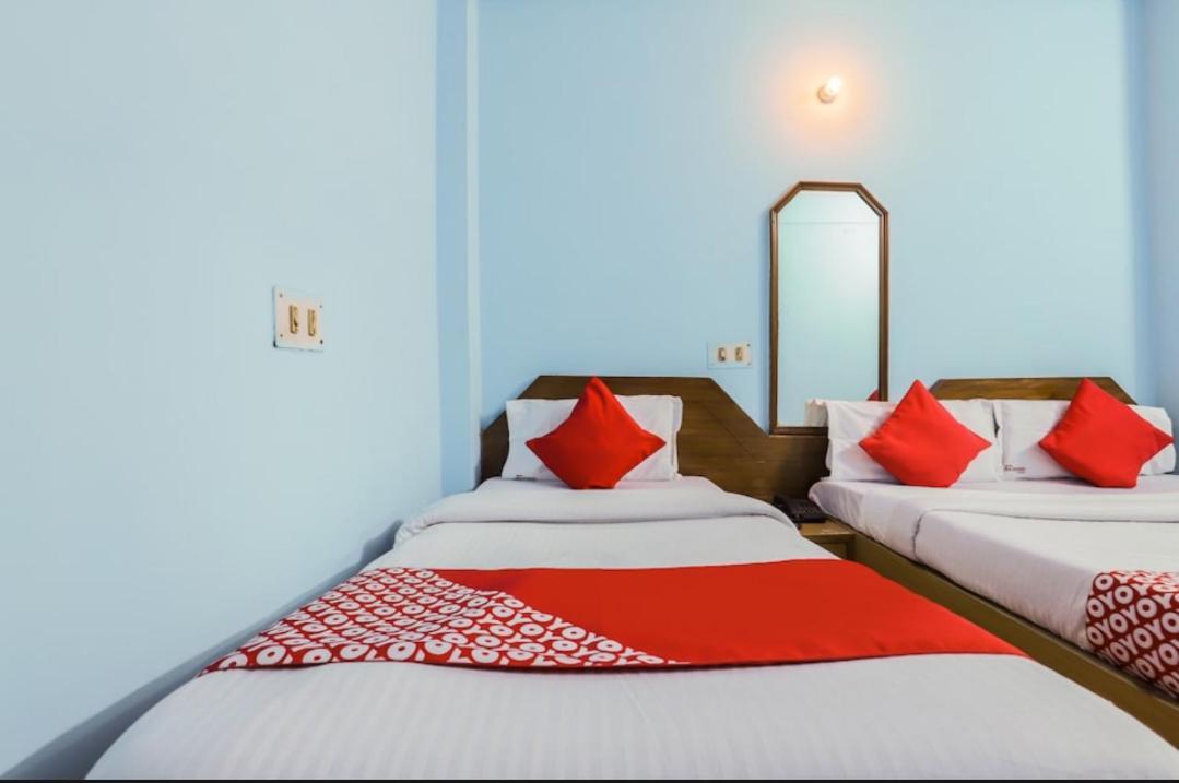 Hotel Raj Hans Dx Neu-Delhi Exterior foto